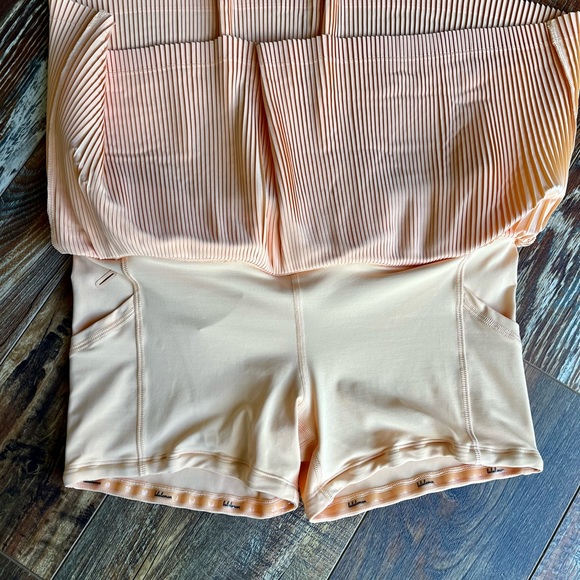 Lulu🍋 Pleat to Street Skort - Picture 5 of 10